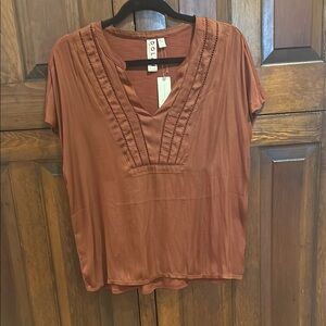 Women's Rust Top